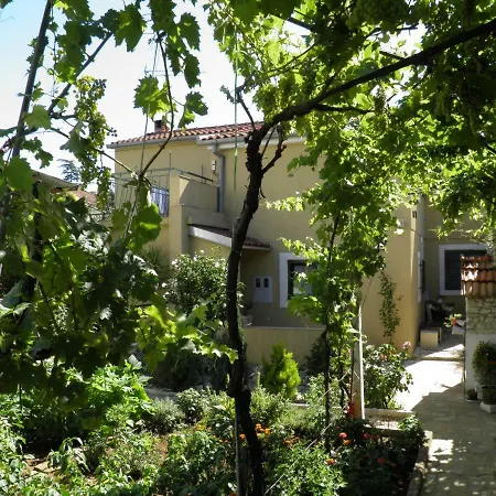 Mia Biograd Biograd Na Moru