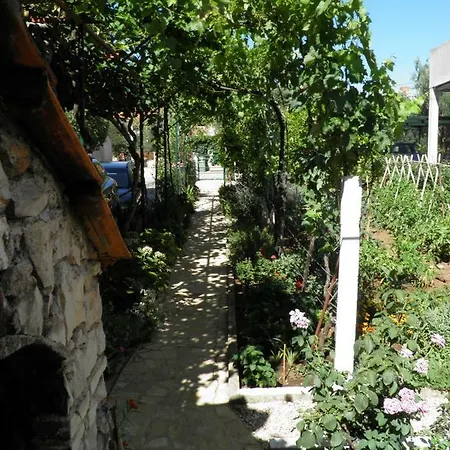 Lejlighed Mia Biograd *